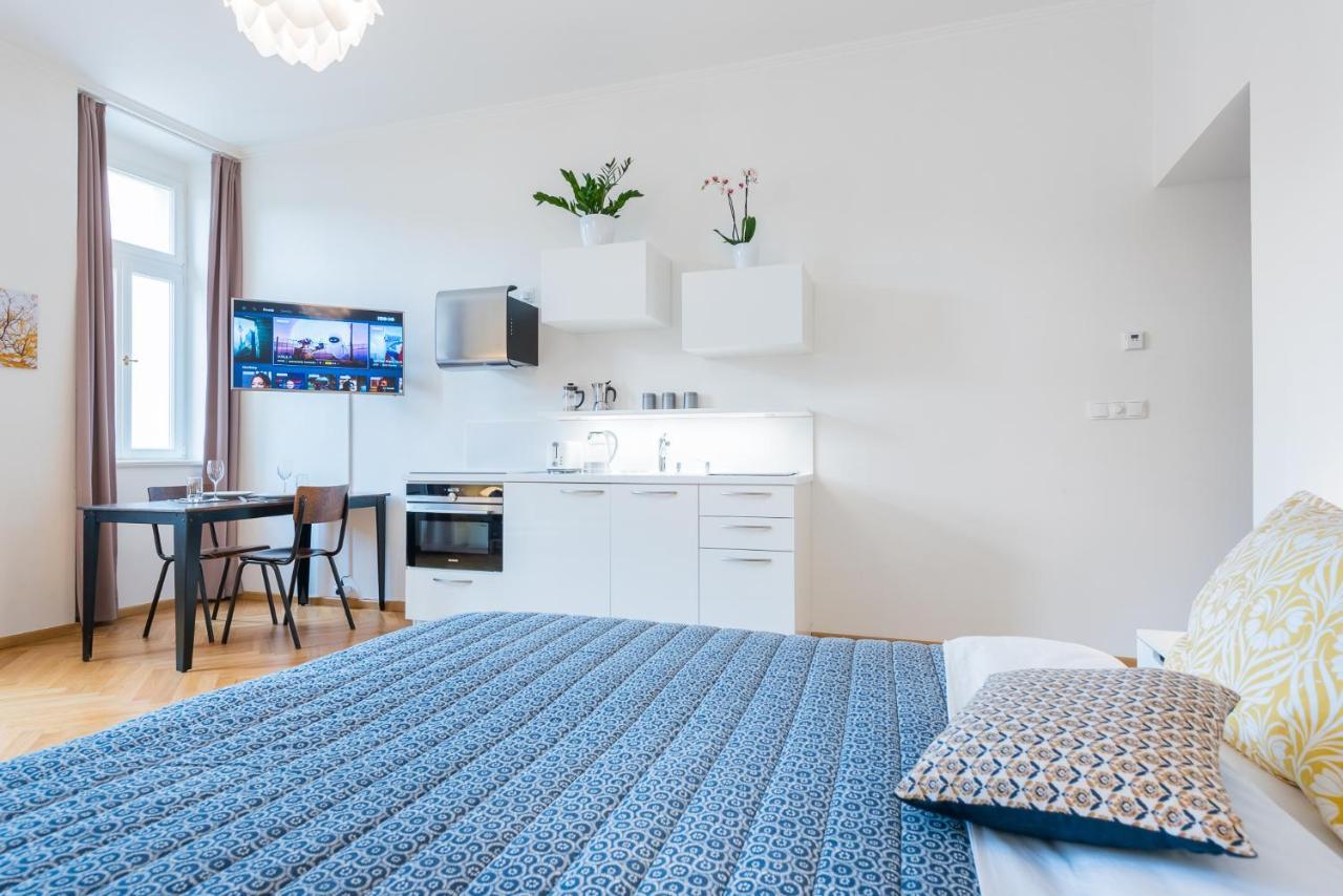 Beautiful Mala Strana Studio By Easybnb Prague Exterior photo